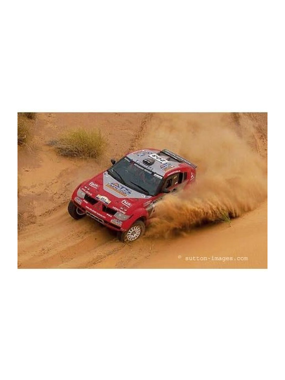 REVELL  07133 MAQUETTE MITSUBISHI PAJERO EVOLUTION RALLYE DAKAR  1/32 EASYKIT