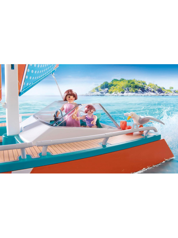 PLAYMOBIL 71043 Family Fun  Promo Pack Catamaran