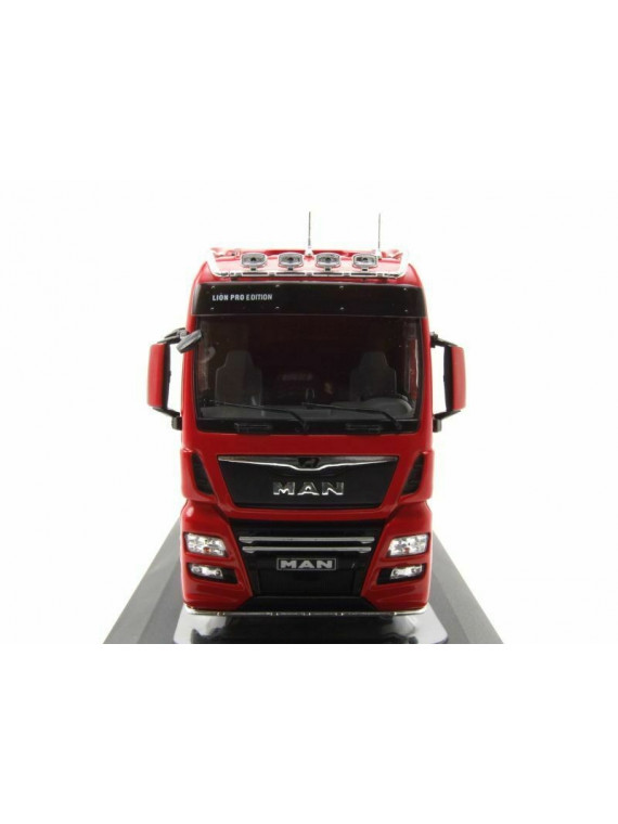 IXO Models TR074  Man TGX XXL 2018 Rouge