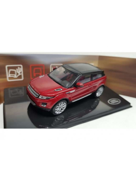 IXO MODELS  Range Rover Evoque 3 portes  rouge 1:43