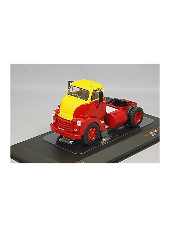 IXO MODELS TR081 GMC 950  COE Camion 1954 Rouge et Jaune